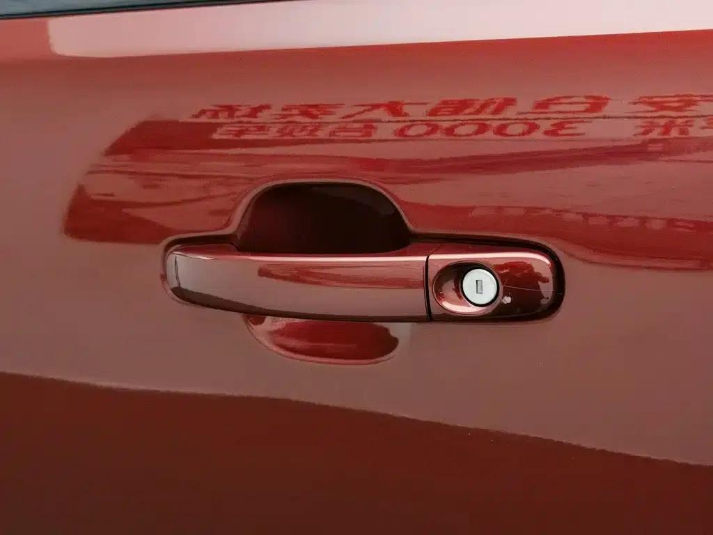 2016 Ford Everest 2.0T Gasoline Automatic 4WD Elite Edition — миниатюра 18