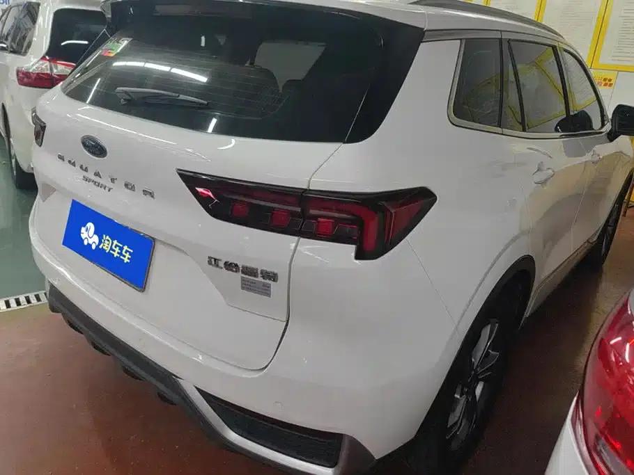 2022 EcoBoost 170 Platinum Edition — миниатюра 3