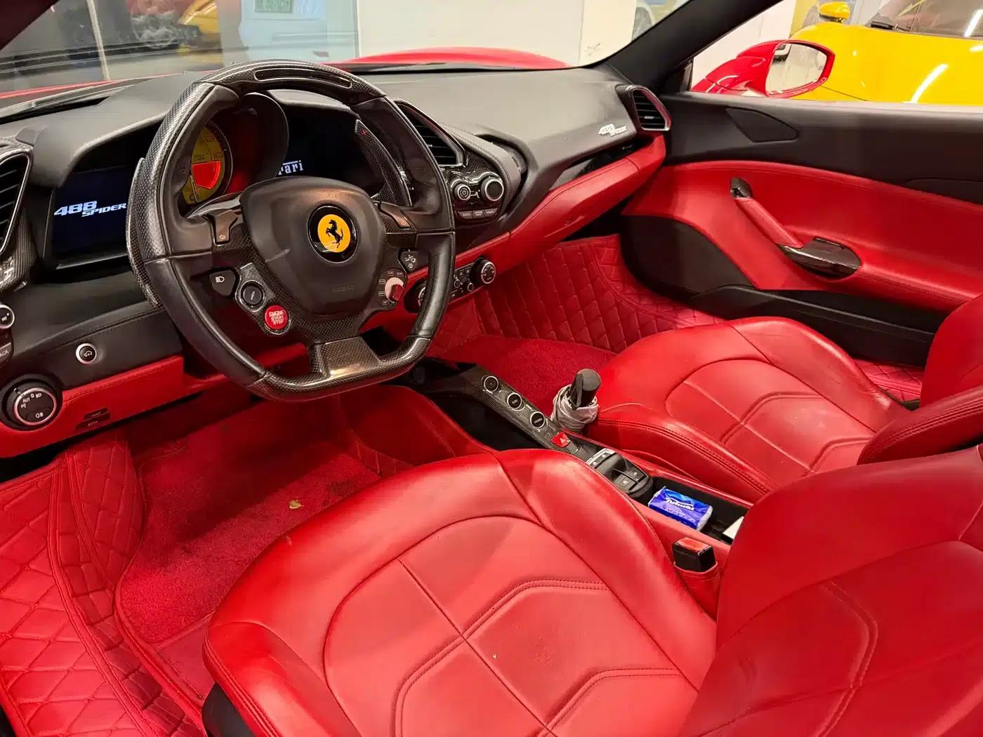 2015 Ferrari 488 Spider — миниатюра 4