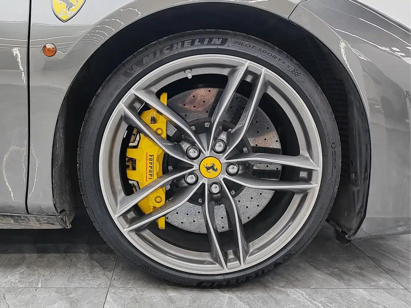 2015 Ferrari 488 GTB — миниатюра 12