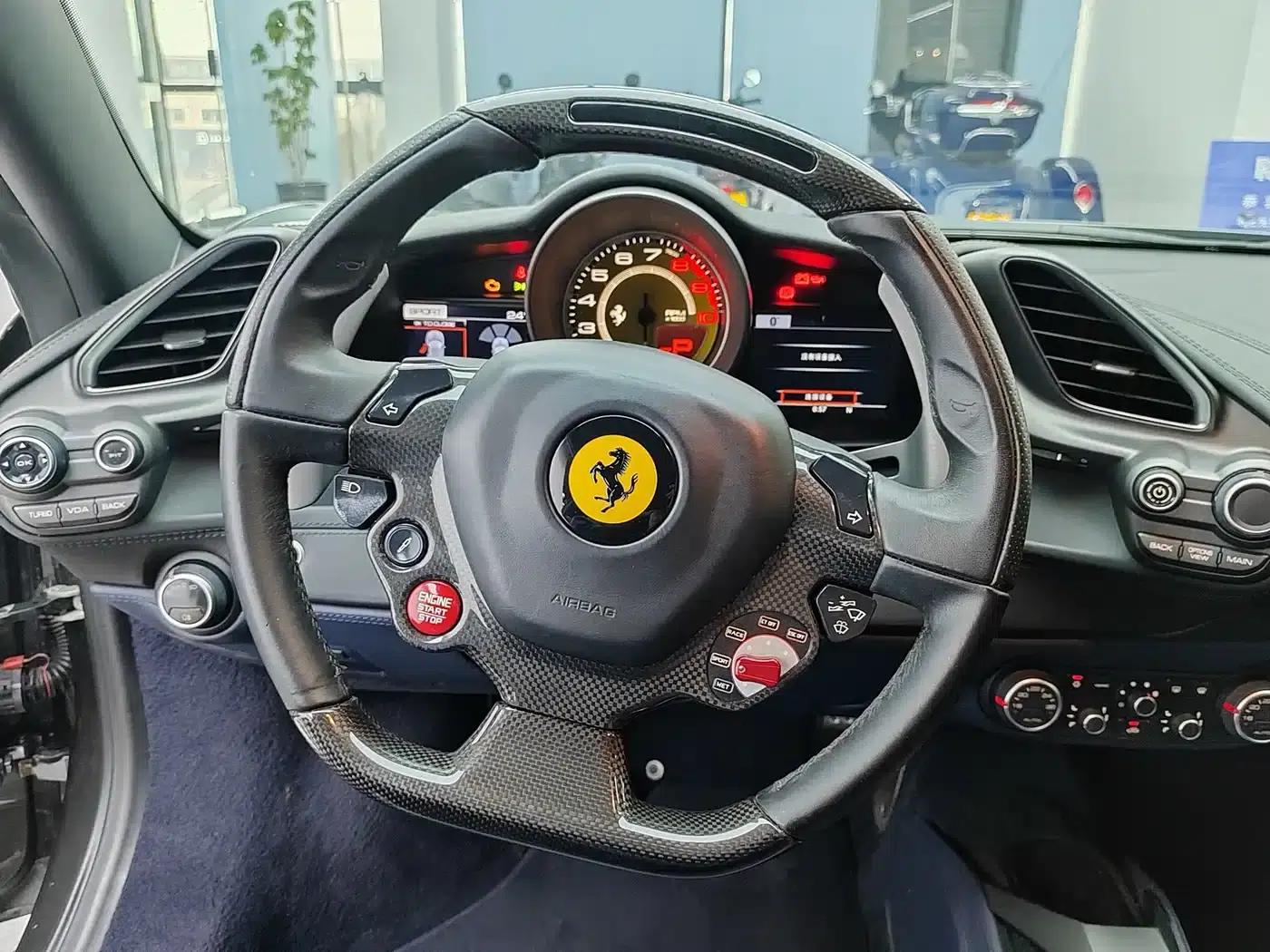 2015 Ferrari 488 GTB — миниатюра 16
