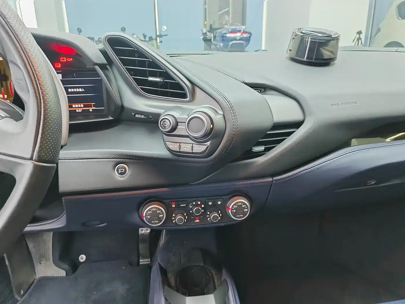 2015 Ferrari 488 GTB — миниатюра 17