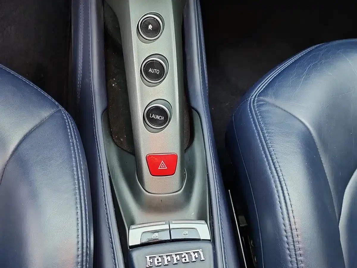 2015 Ferrari 488 GTB — миниатюра 18