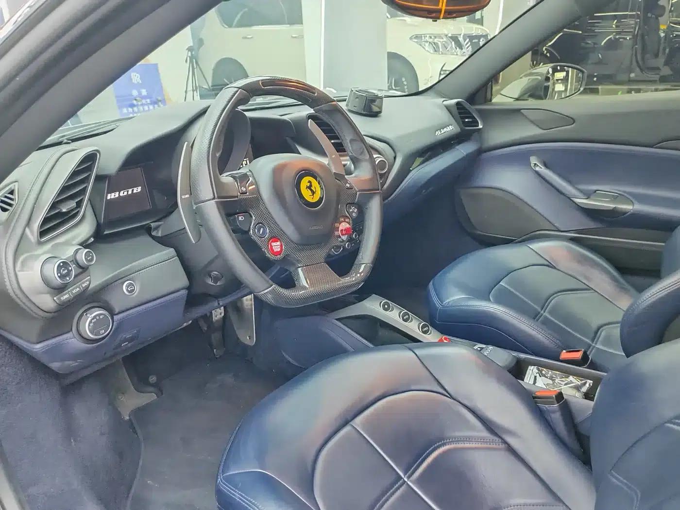 2015 Ferrari 488 GTB — миниатюра 20