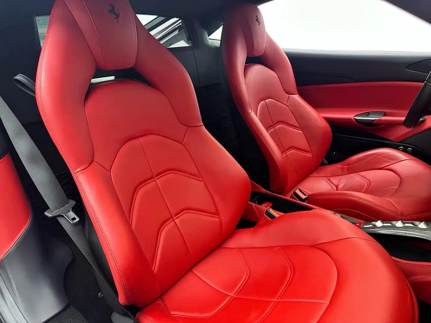 2015 Ferrari 488 GTB — миниатюра 11