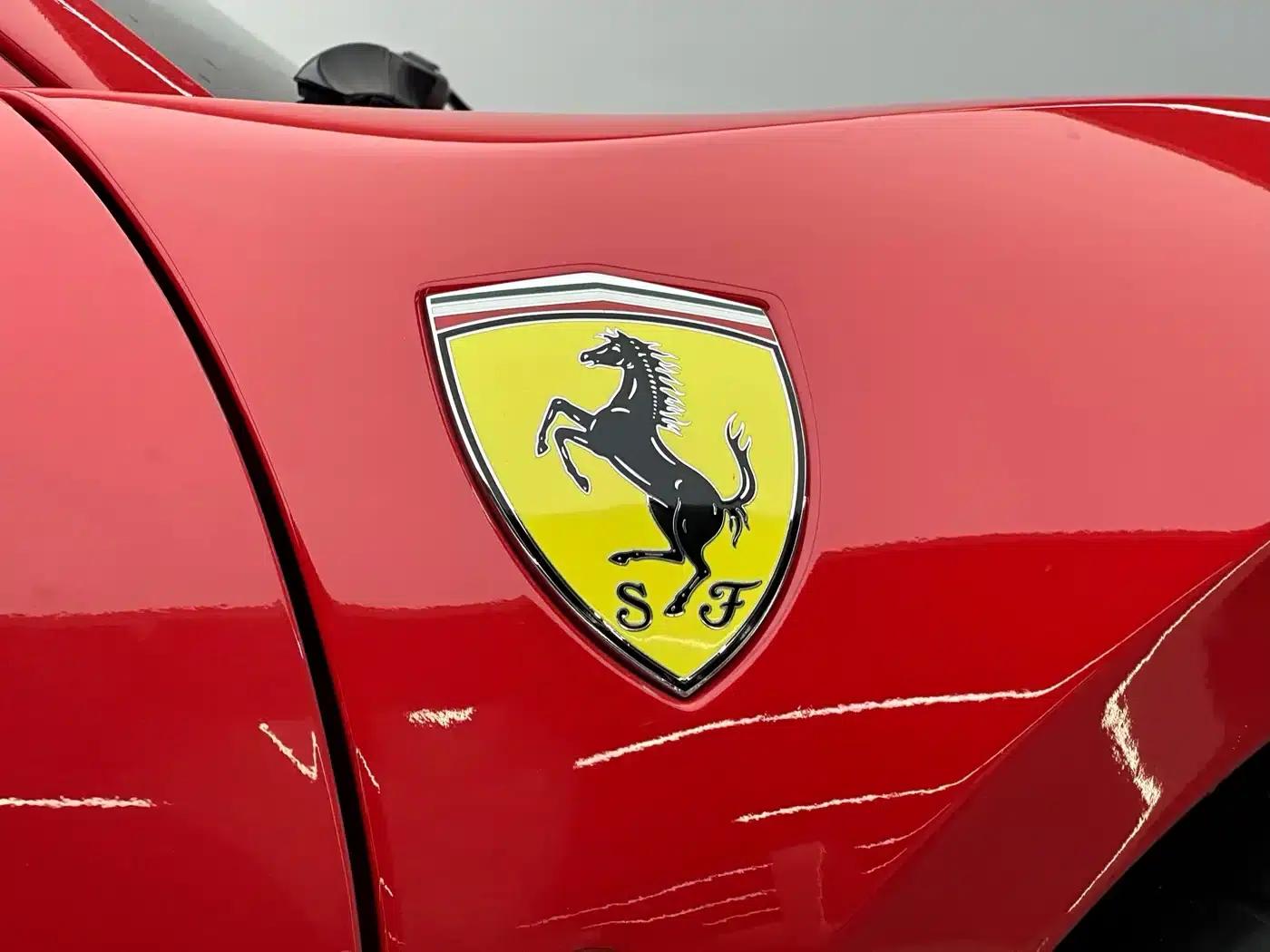 2015 Ferrari 488 GTB — миниатюра 17