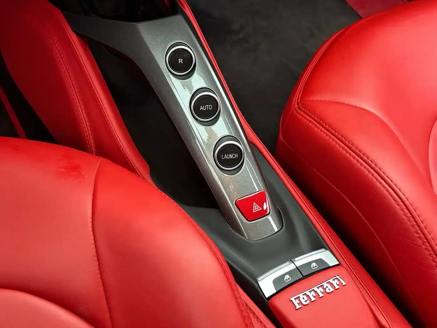 2015 Ferrari 488 GTB — миниатюра 30