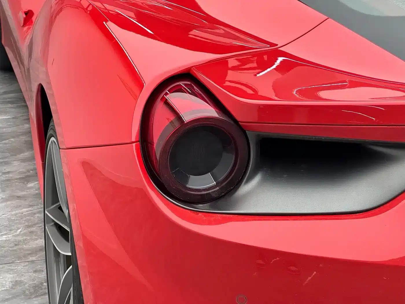 2015 Ferrari 488 GTB — миниатюра 34