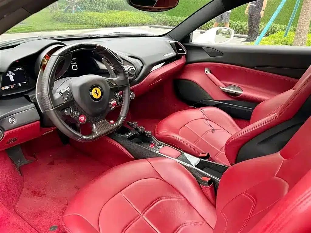 2015 Ferrari 488 GTB — миниатюра 5