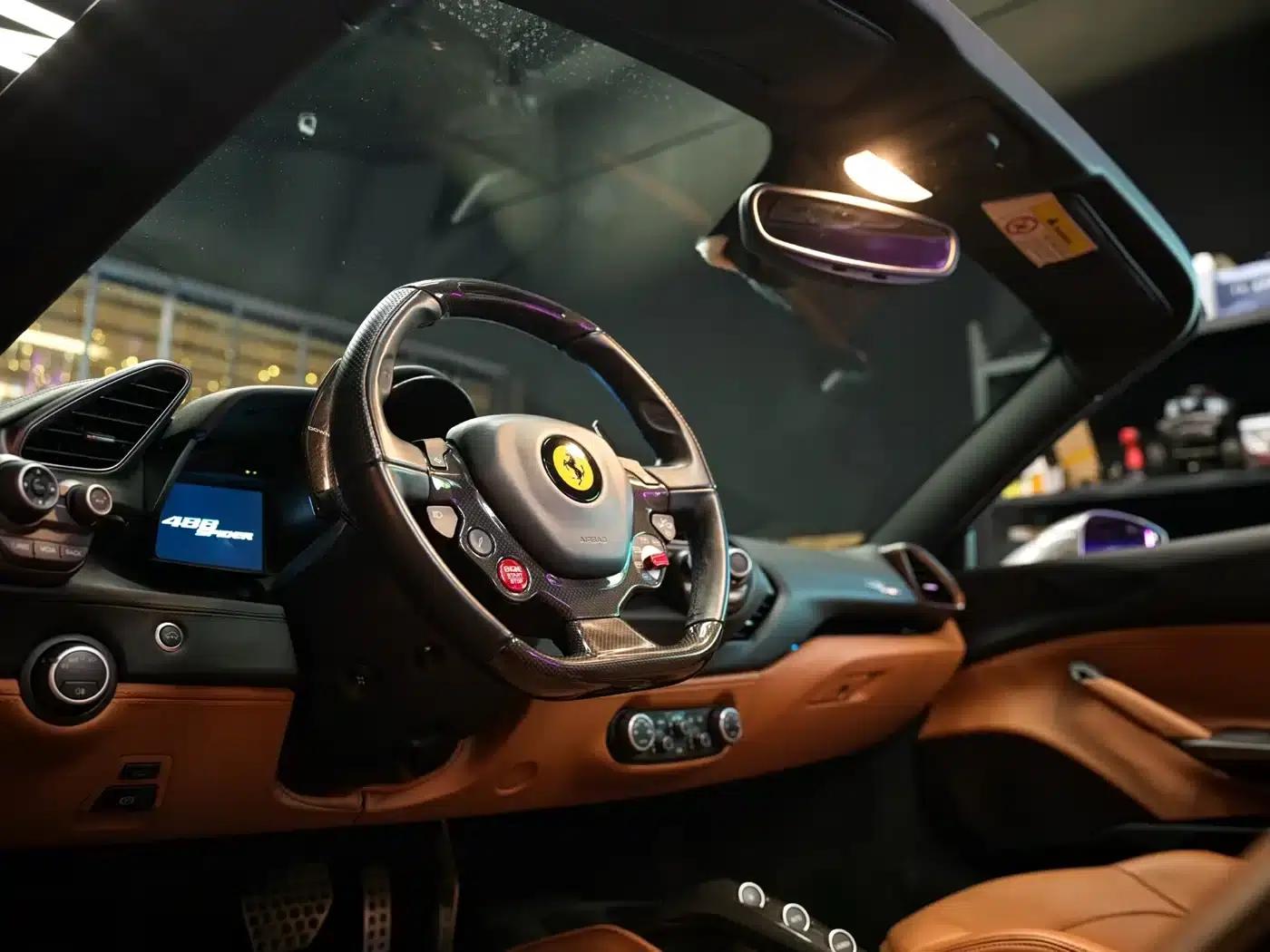 2015 Ferrari 488 Spider — миниатюра 7