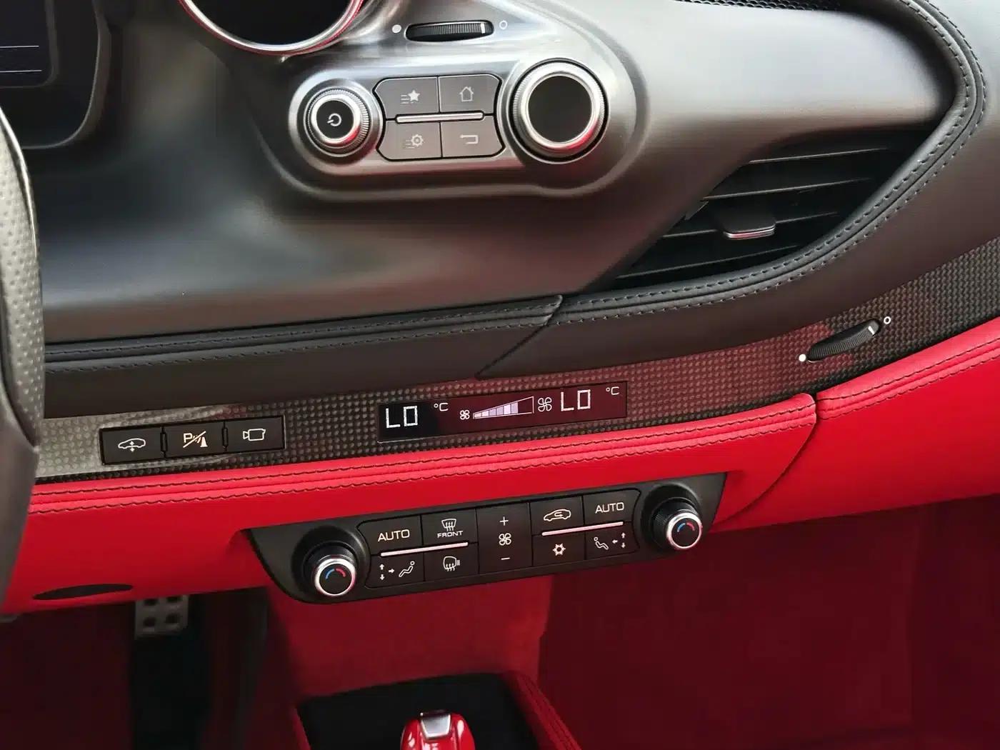 Ferrari F8 2019 Tributo 3.9T V8 — миниатюра 16