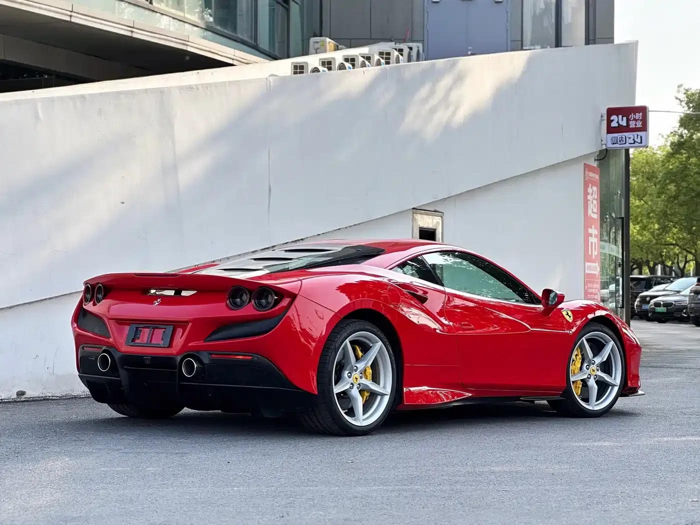 Ferrari F8 2019 Tributo 3.9T V8 — миниатюра 5