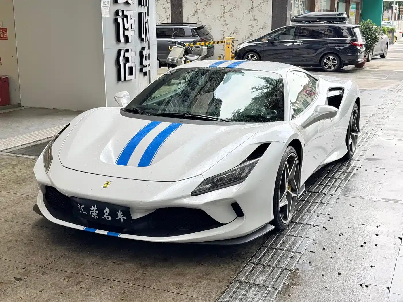 Ferrari F8 2019 Tributo 3.9T V8 — миниатюра 1