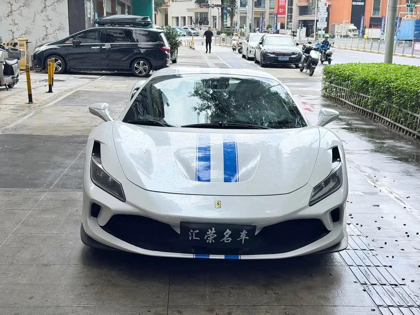 Ferrari F8 2019 Tributo 3.9T V8 — миниатюра 2