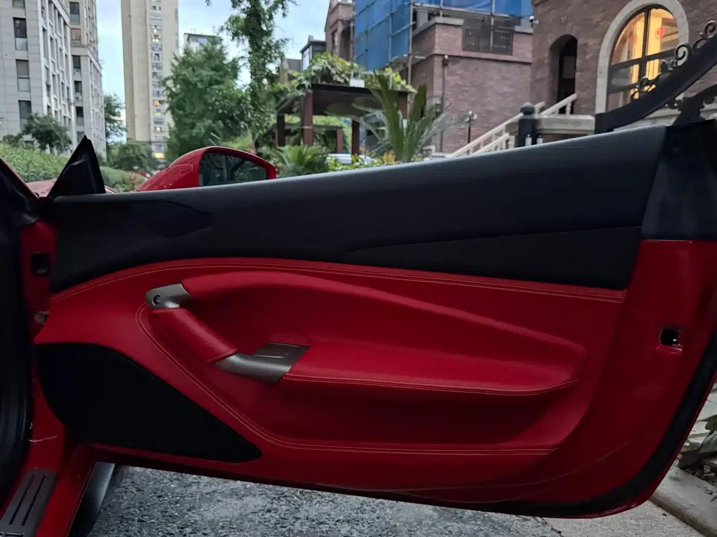 Ferrari F8 2019 Tributo 3.9T V8 — миниатюра 9