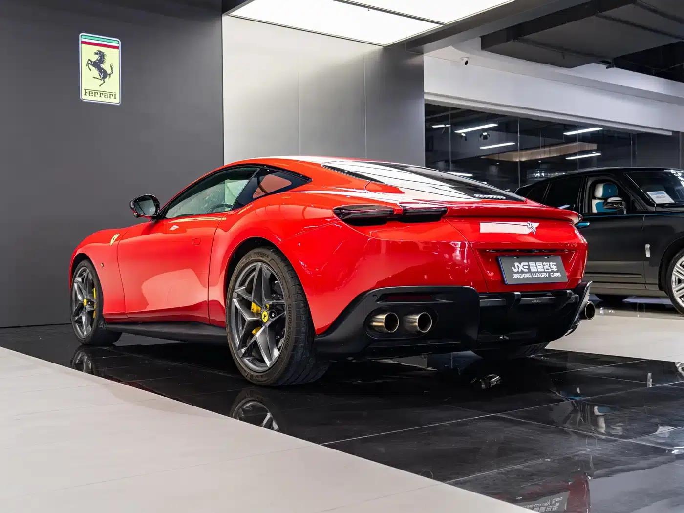 Roma 2020 3.9T V8 — миниатюра 13