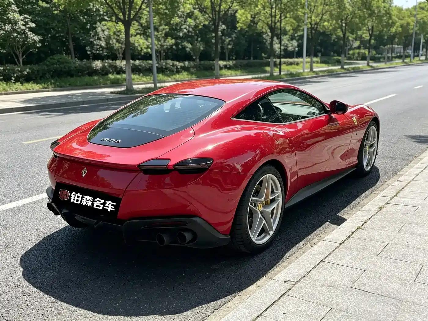 Roma 2020 3.9T V8 — миниатюра 2