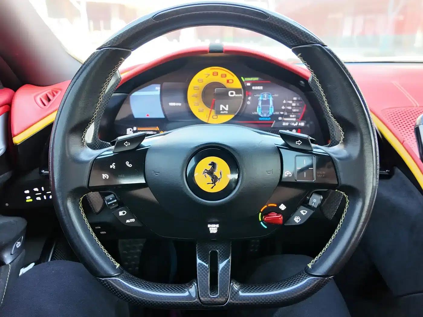 Roma 2020 3.9T V8 — миниатюра 5