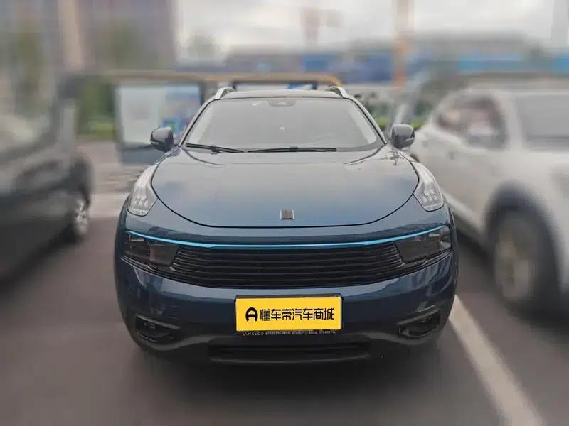 Lynk & Co 01 2017 2.0T 2WD Pro Edition — миниатюра 2