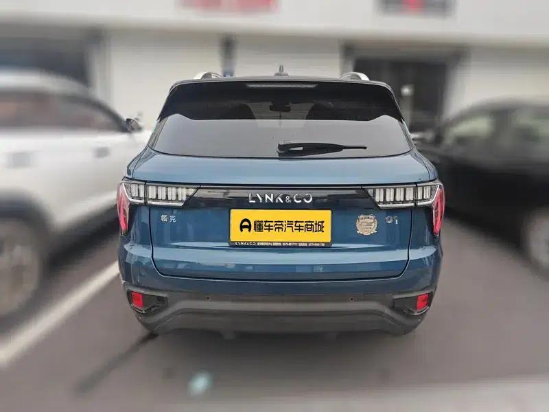 Lynk & Co 01 2017 2.0T 2WD Pro Edition — миниатюра 5