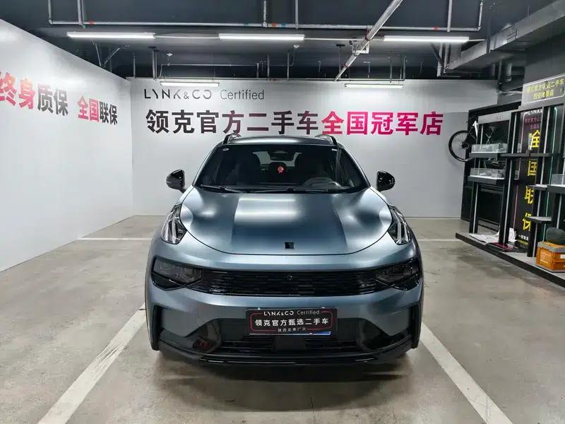 Lynk & Co 01 2025 2.0TD Two-Wheel Drive Refreshed Pro Edition — миниатюра 2