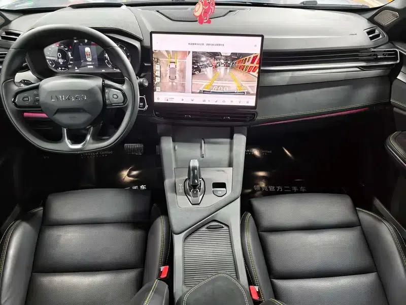 Lynk & Co 01 2025 2.0TD Two-Wheel Drive Refreshed Pro Edition — миниатюра 12