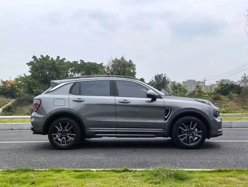 Lynk & Co 01 2021 2.0TD Two-Wheel Drive Pro — миниатюра 8