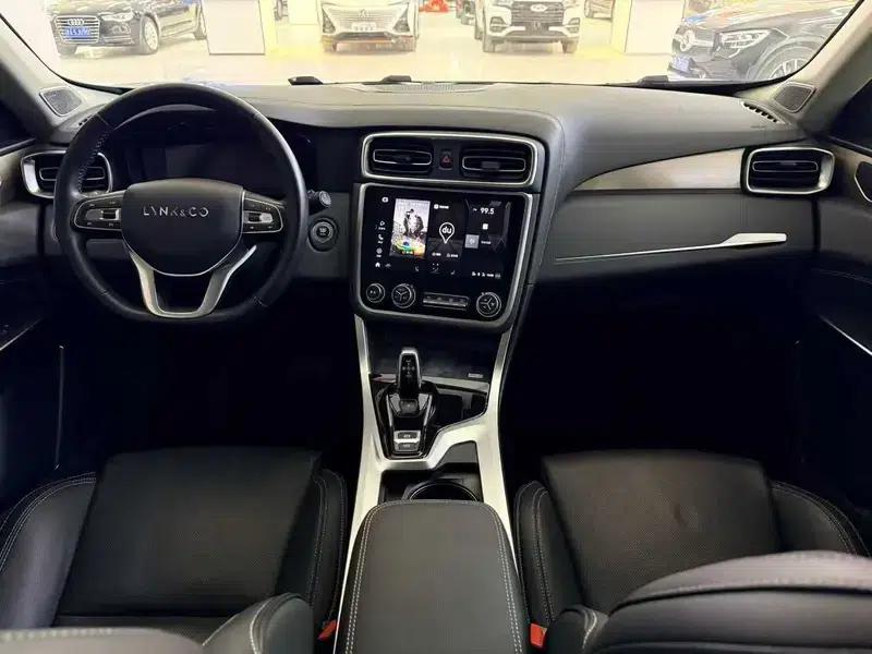 Lynk & Co 01 2019 2.0T 2WD Pro Edition (National V Emission Standard) — миниатюра 7