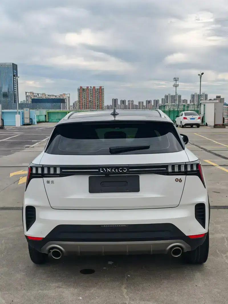Lynk & Co 06 2023 Remix 1.5T Hero — миниатюра 5
