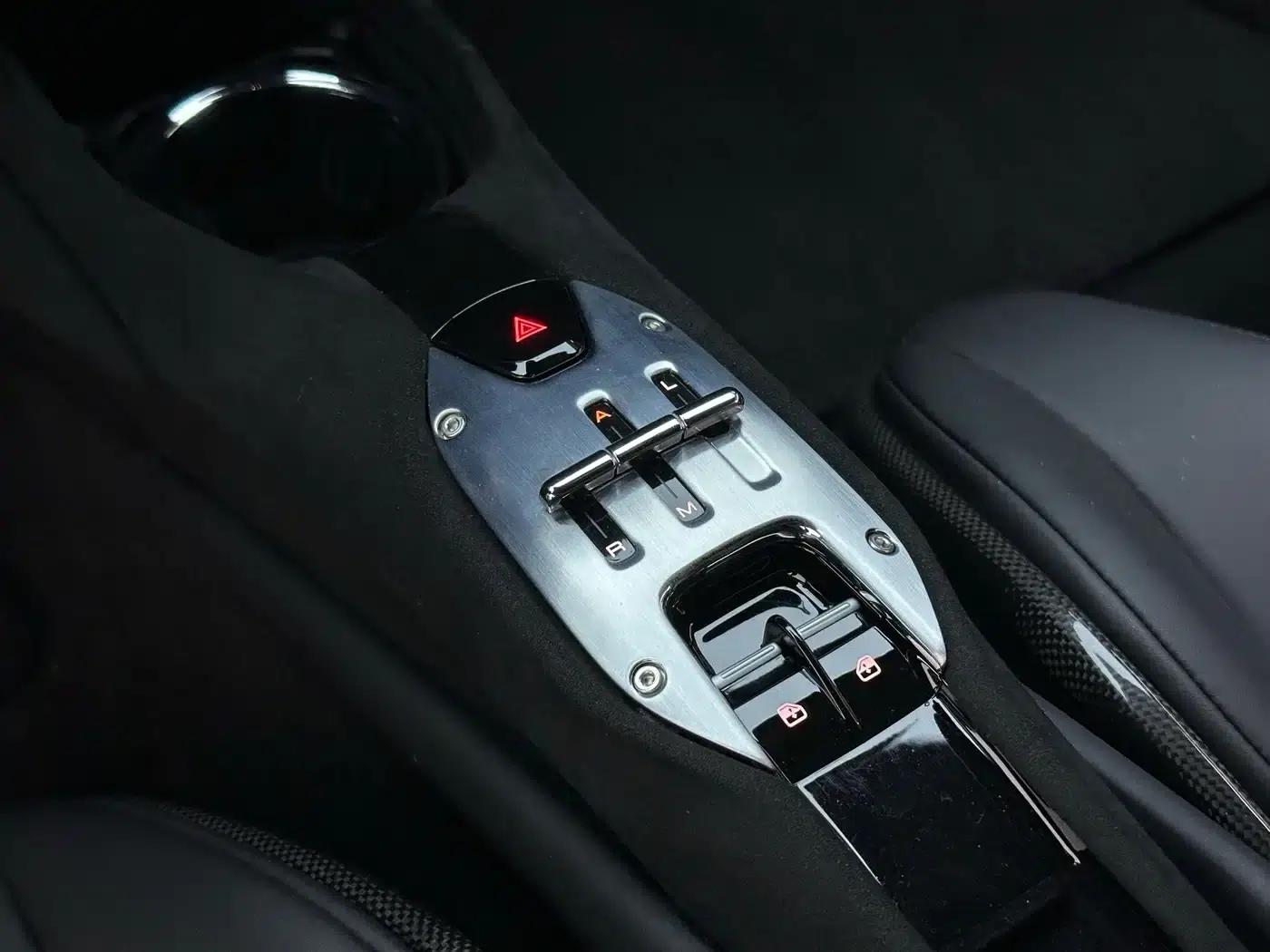 Ferrari 296 2021 3.0T V6 GTB — миниатюра 26
