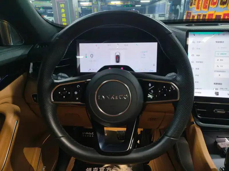 Lynk & Co 09 EM-P 2024 EM-P 2.0TD Six-Seat ULTRA — миниатюра 15
