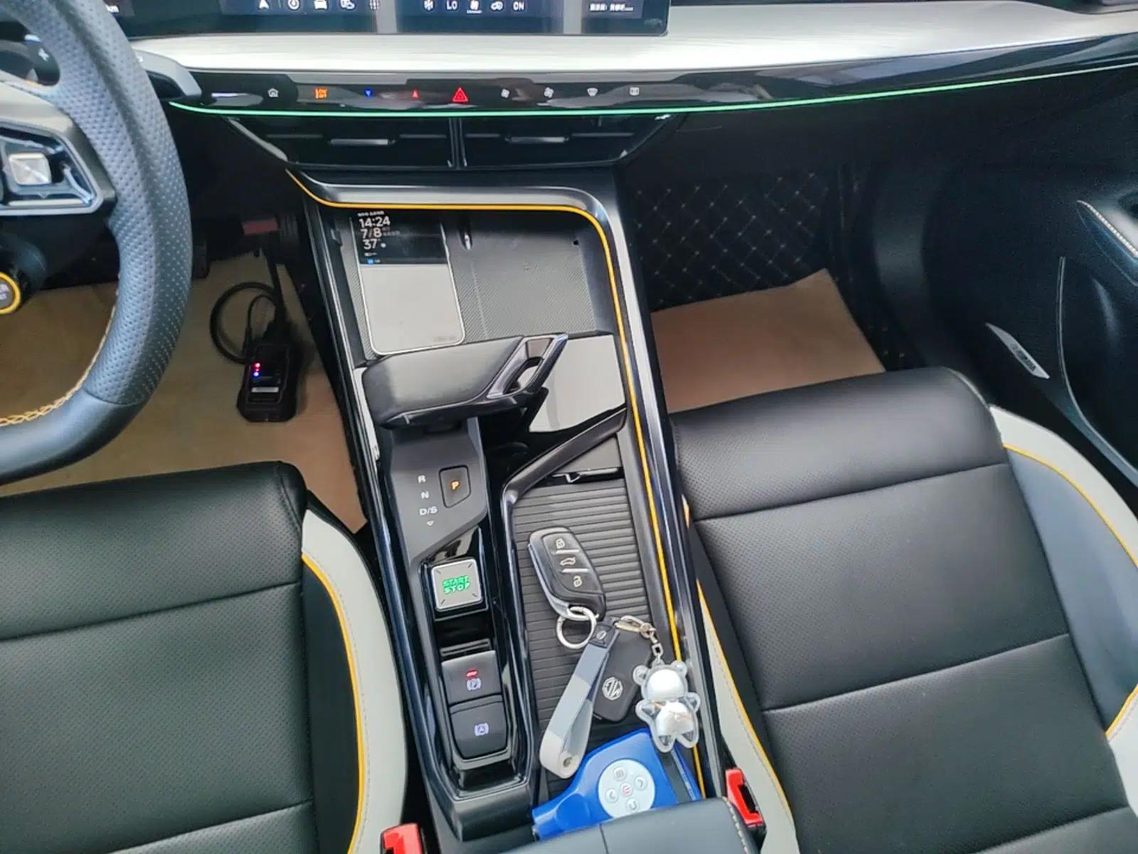 MG 5 Scorpio 2022 1.5T Trophy Sport Flagship Edition — миниатюра 16