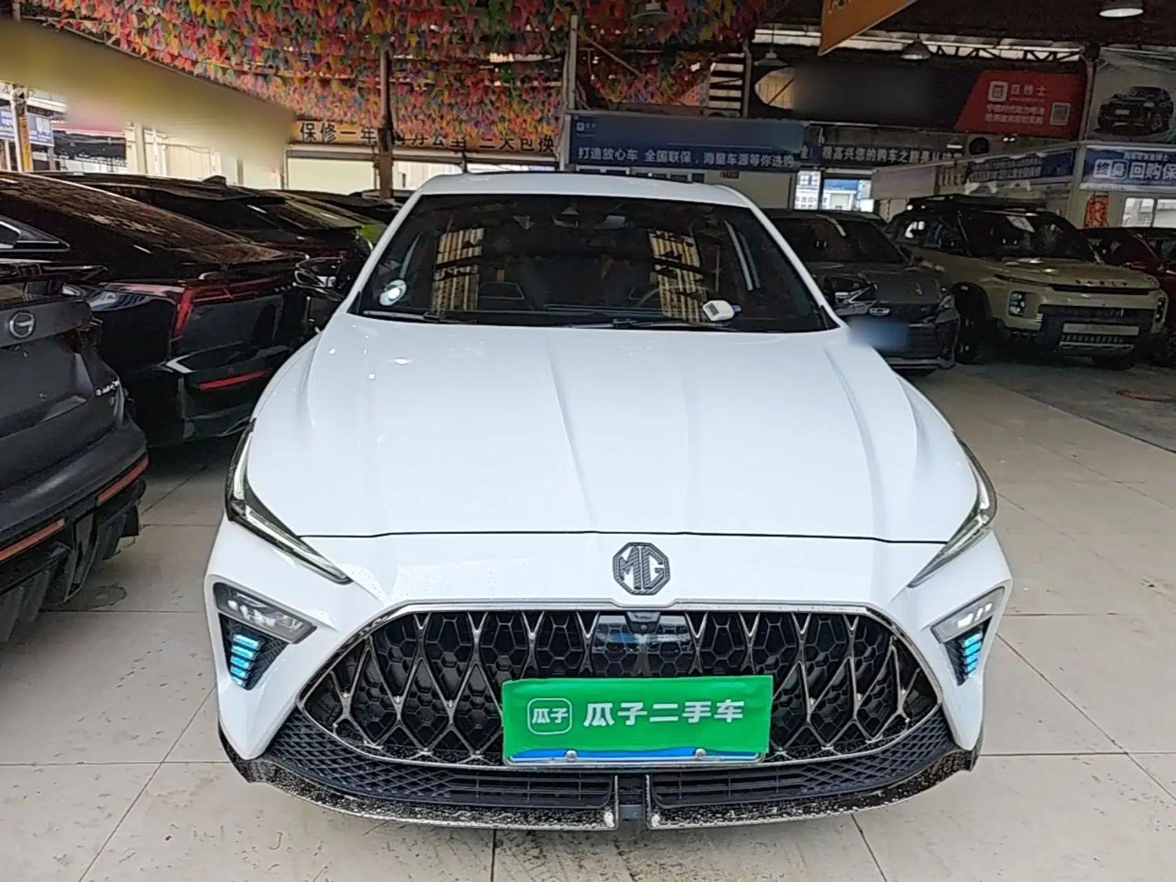 MG 5 Scorpio 2022 1.5T Trophy Sport Luxurious Edition — миниатюра 2