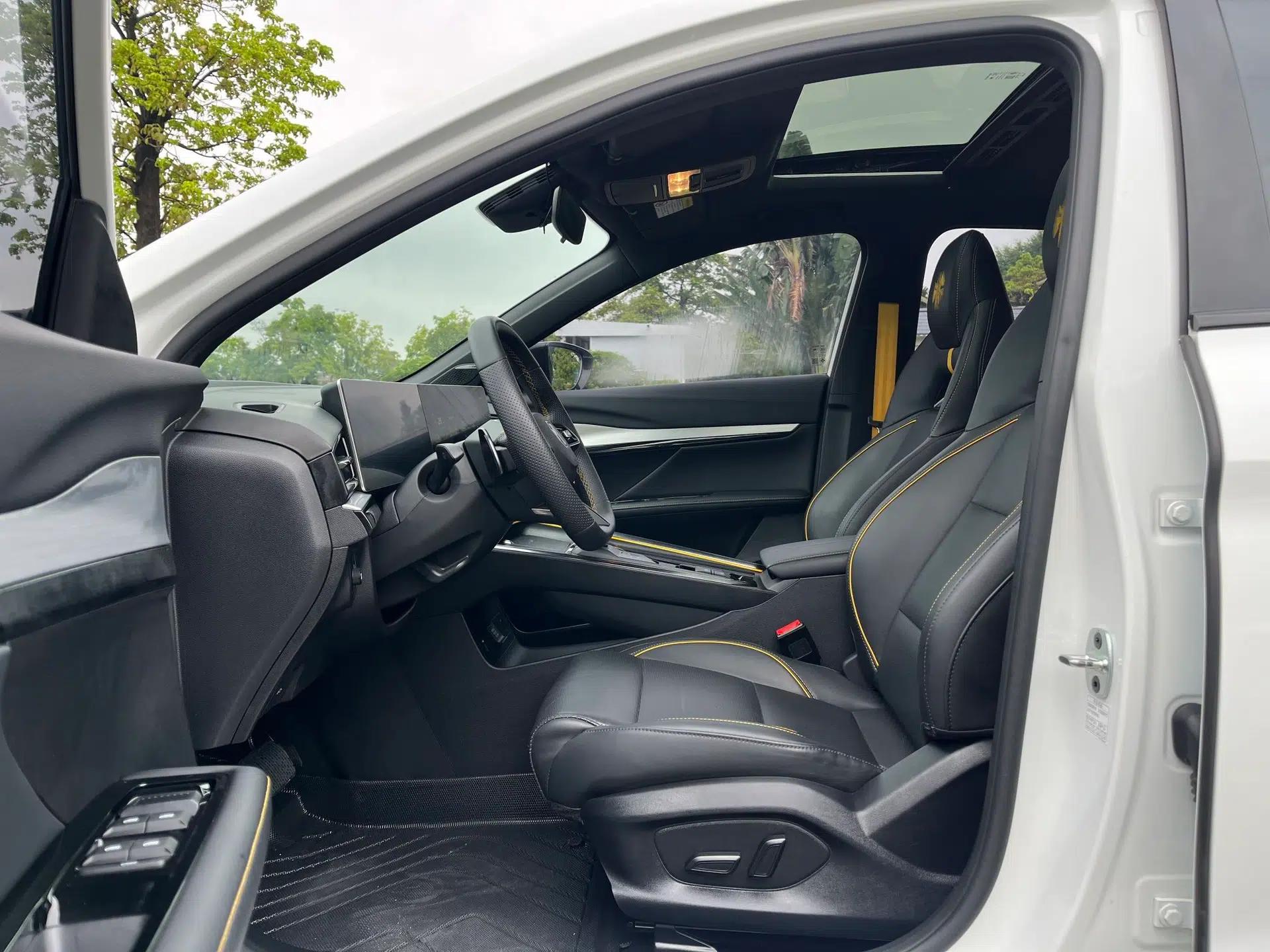 MG 5 Scorpio 2022 1.5T Trophy Sport Luxurious Edition — миниатюра 34