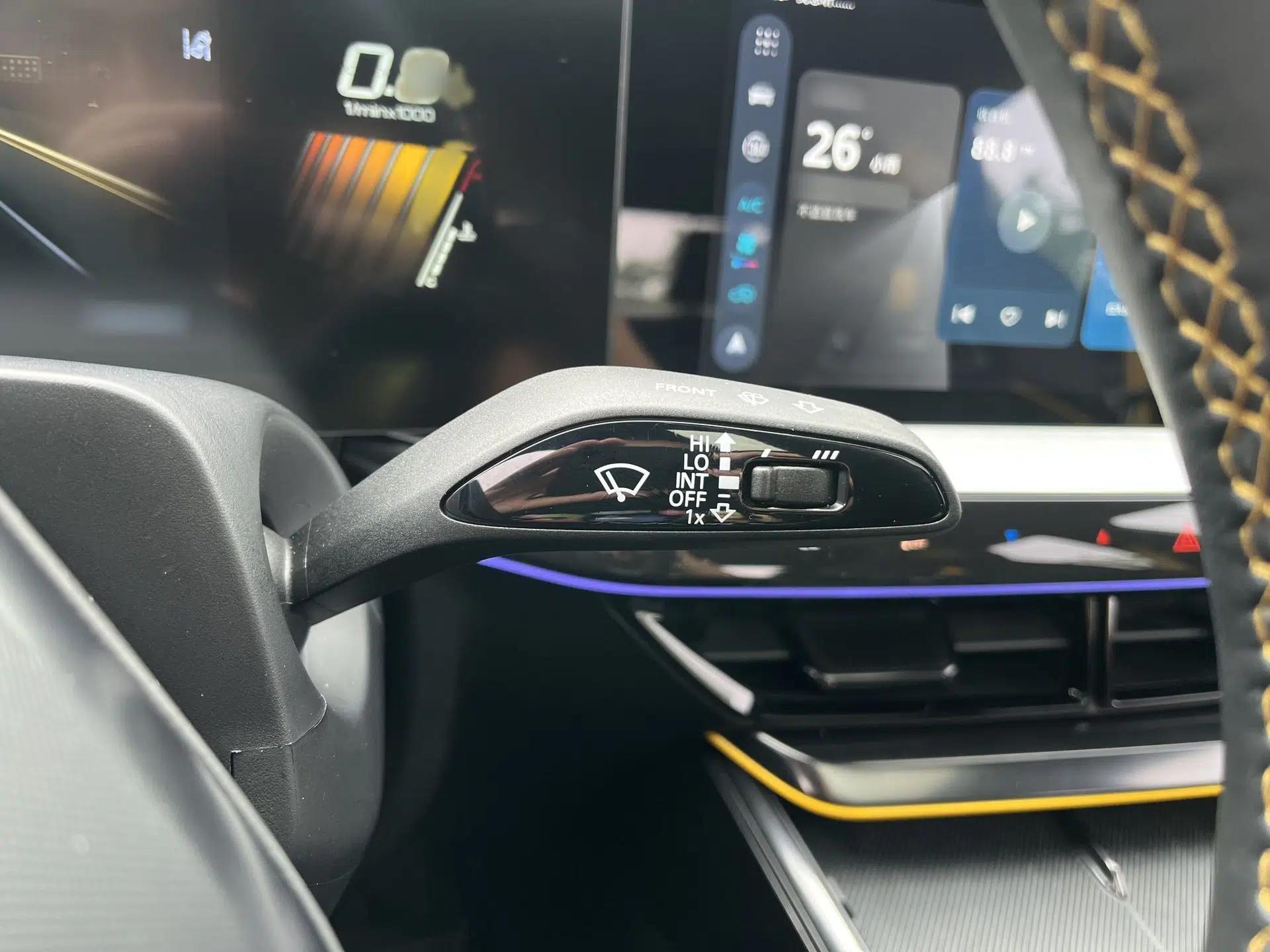 MG 5 Scorpio 2022 1.5T Trophy Sport Luxurious Edition — миниатюра 41