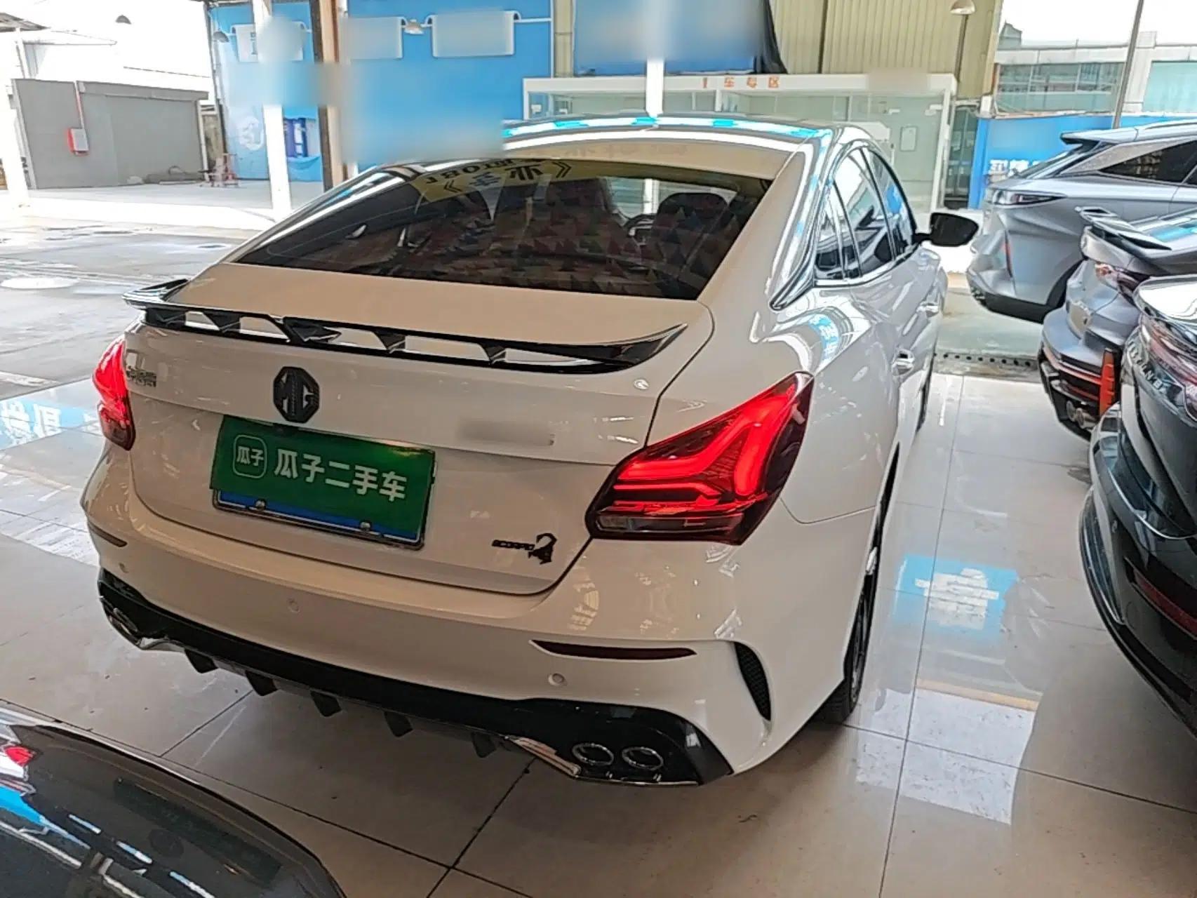 MG 5 Scorpio 2022 1.5T Trophy Sport Luxurious Edition — миниатюра 6