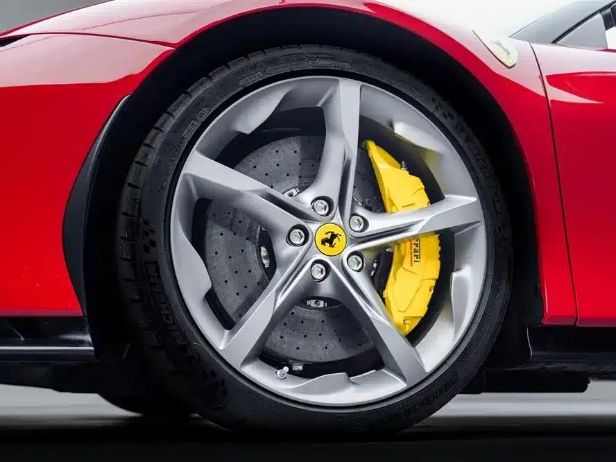 SF90 2021 3.9T V8 Spider — миниатюра 10