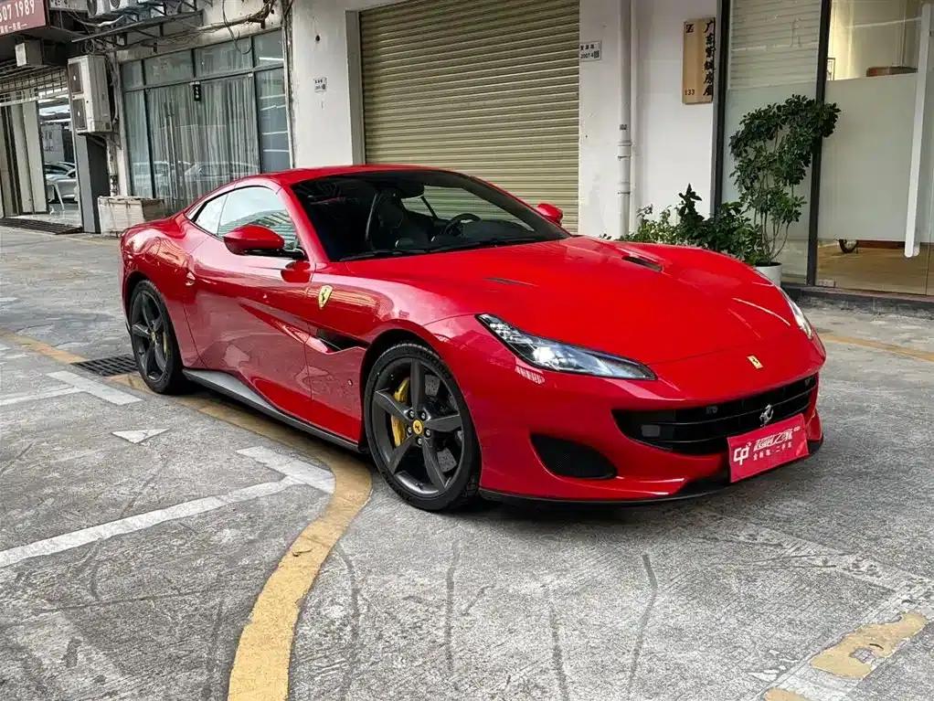 2018 Portofino 3.9T — миниатюра 2