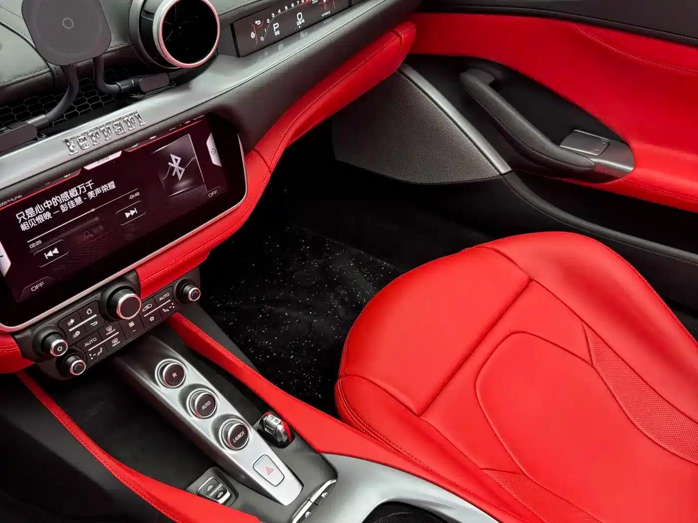 2021 Portofino 3.9T M — миниатюра 18