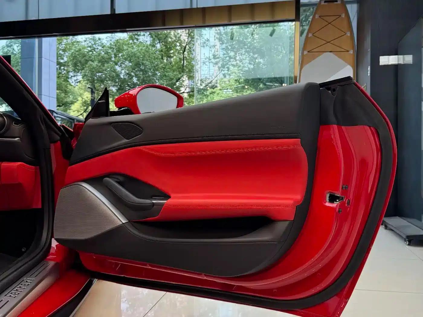 2021 Portofino 3.9T M — миниатюра 22