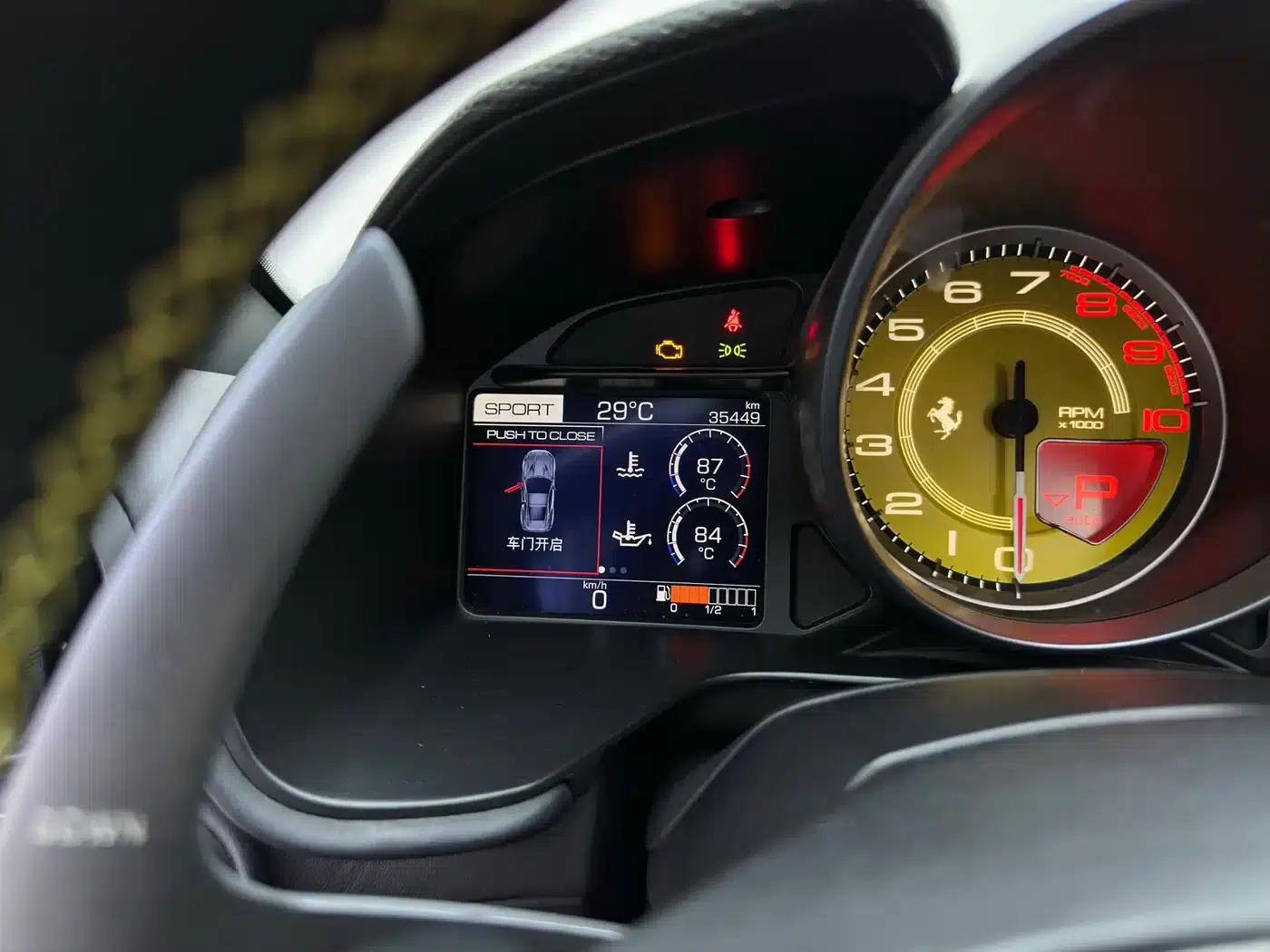 2018 Portofino 3.9T — миниатюра 19