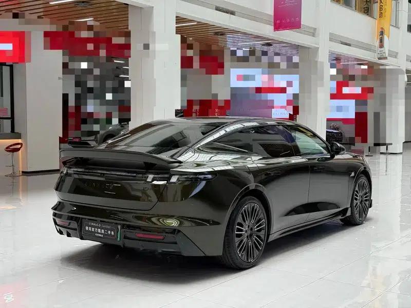 Lynk & Co 10 EM-P 2025 240 AWD Ultra Sport Edition — миниатюра 7