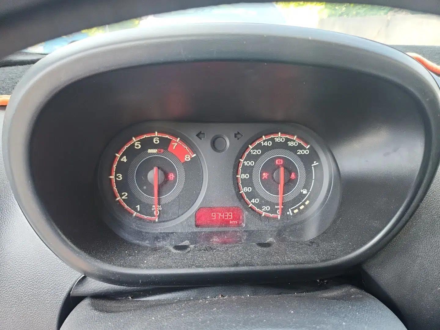 MG 3 2016 1.3L Manual Comfort Edition — миниатюра 11