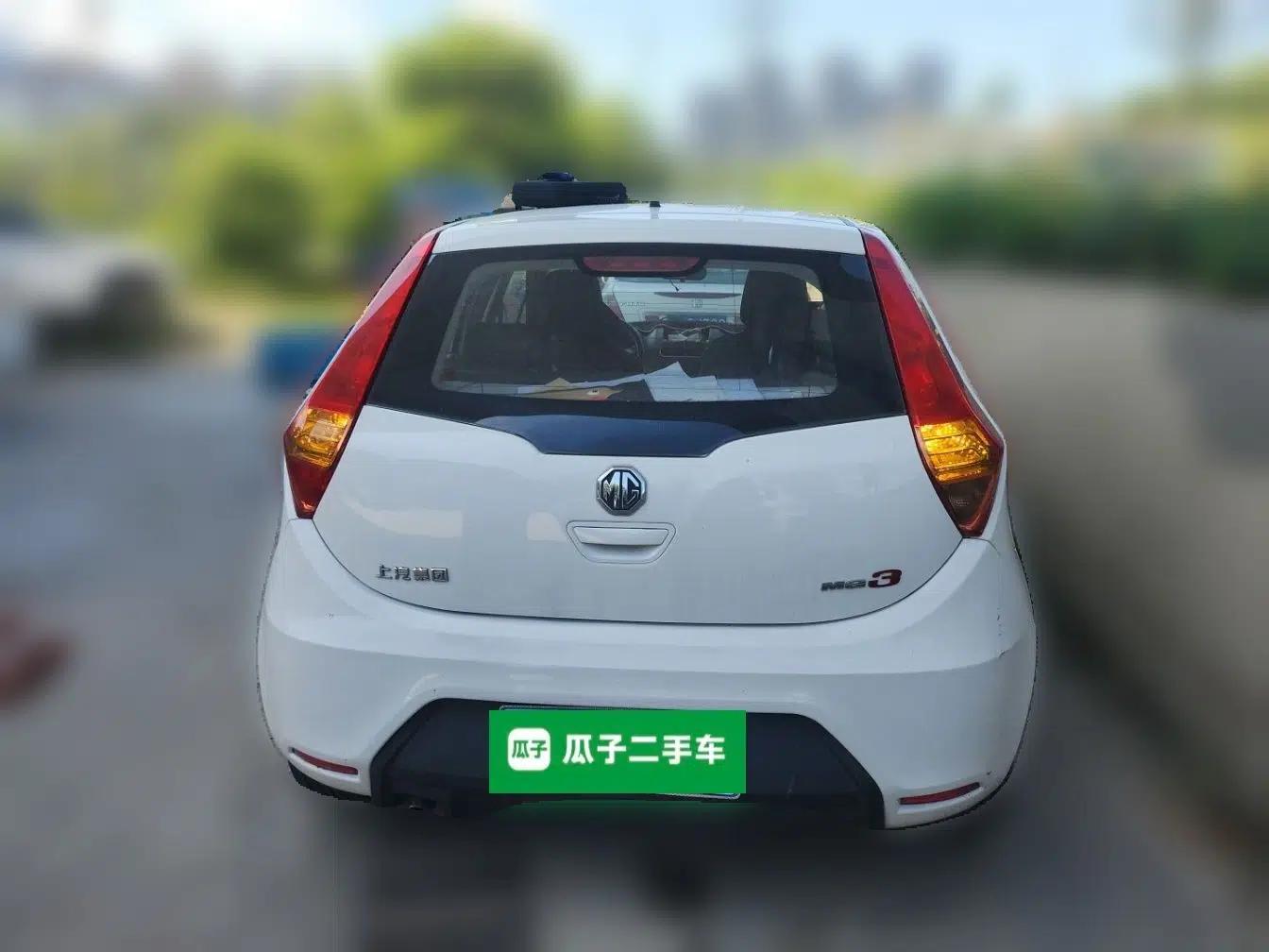 MG 3 2016 1.3L Manual Comfort Edition — миниатюра 5