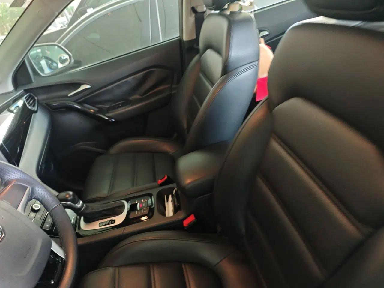 MG GS 2015 1.5TGI TST Luxury Edition — миниатюра 15