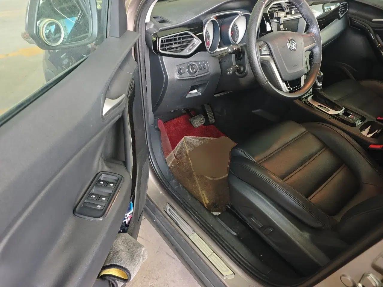MG GS 2015 1.5TGI TST Luxury Edition — миниатюра 16