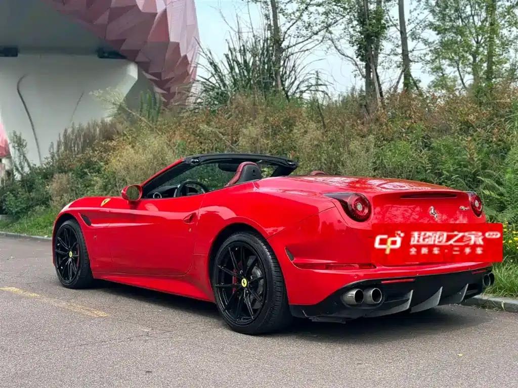 California T 2015 3.9T Standard Model — миниатюра 3