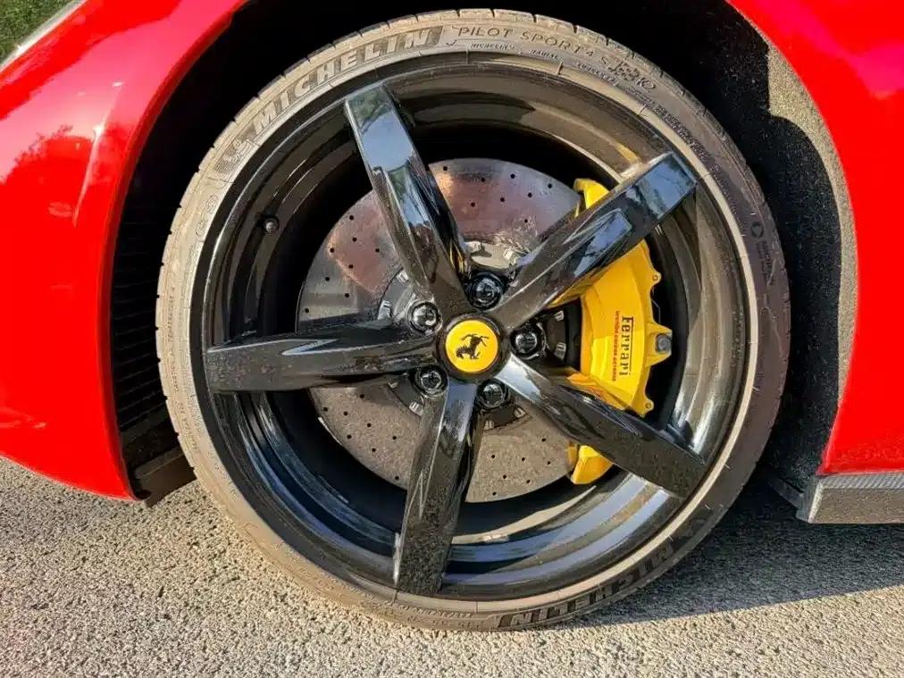 2017 GTC4Lusso 3.9T V8 — миниатюра 12