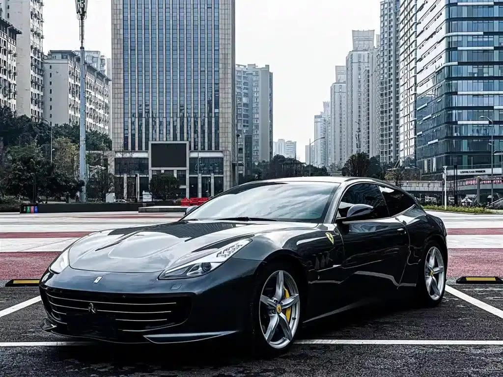 2017 GTC4Lusso 3.9T V8 — миниатюра 1