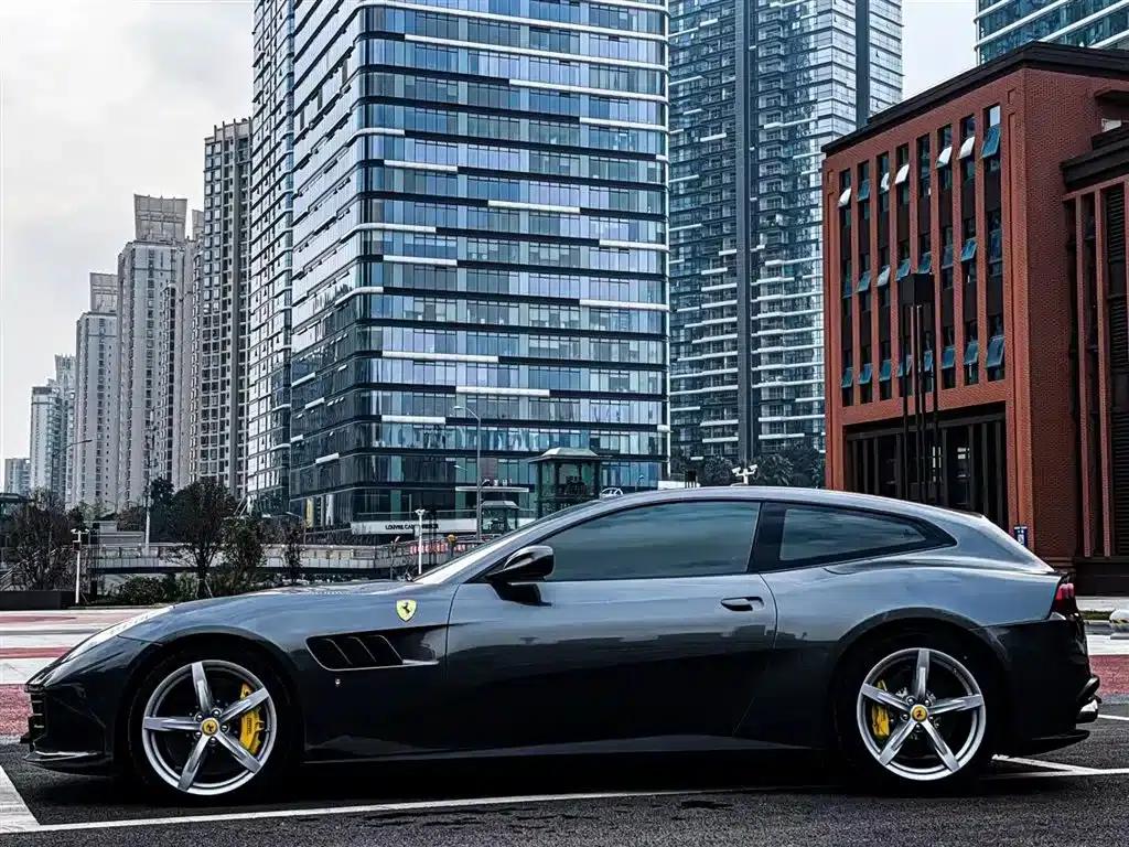 2017 GTC4Lusso 3.9T V8 — миниатюра 3
